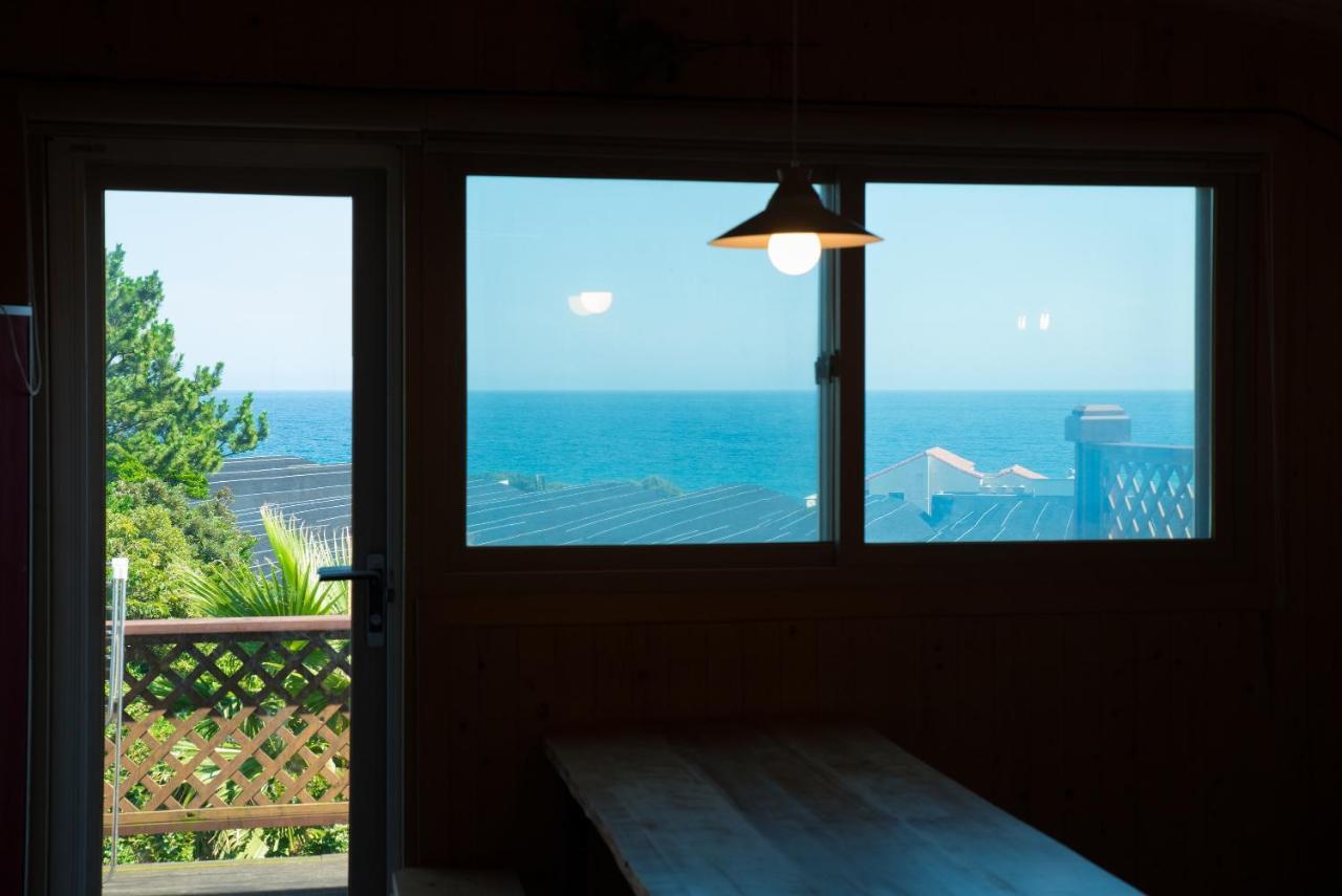 Jeju Sunflower Pension Seogwipo Exterior photo